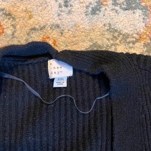 A new day black sweater, size xxl